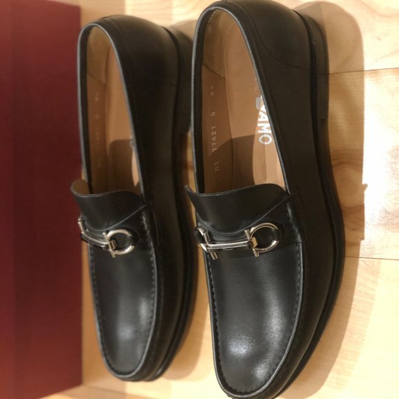 Ferragamo Leather Loafer main image 4